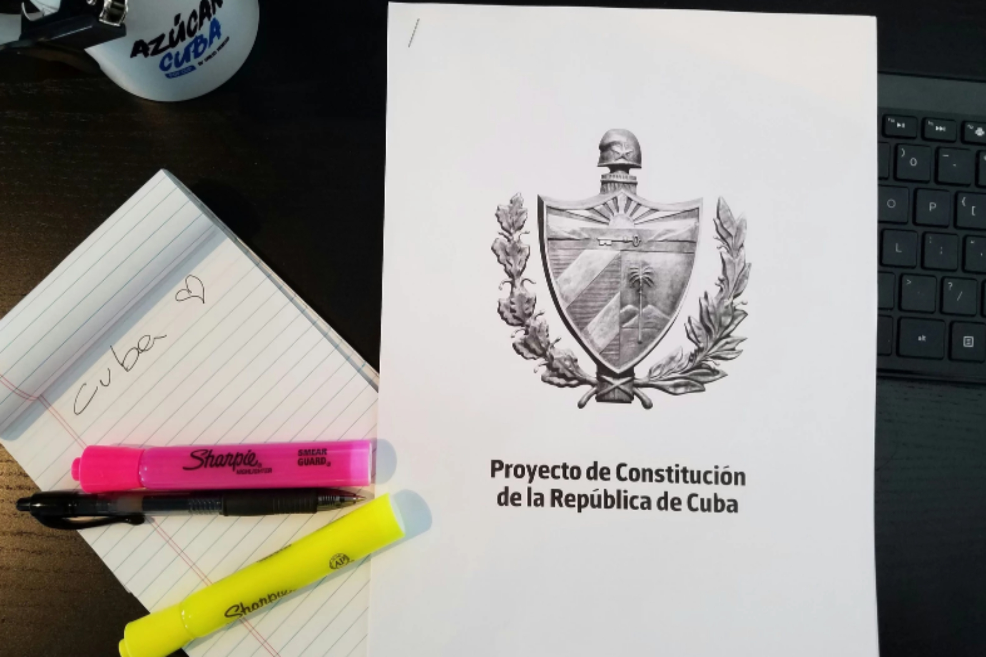 Los intelectuales en el diseño y posible reajuste constitucional cubano